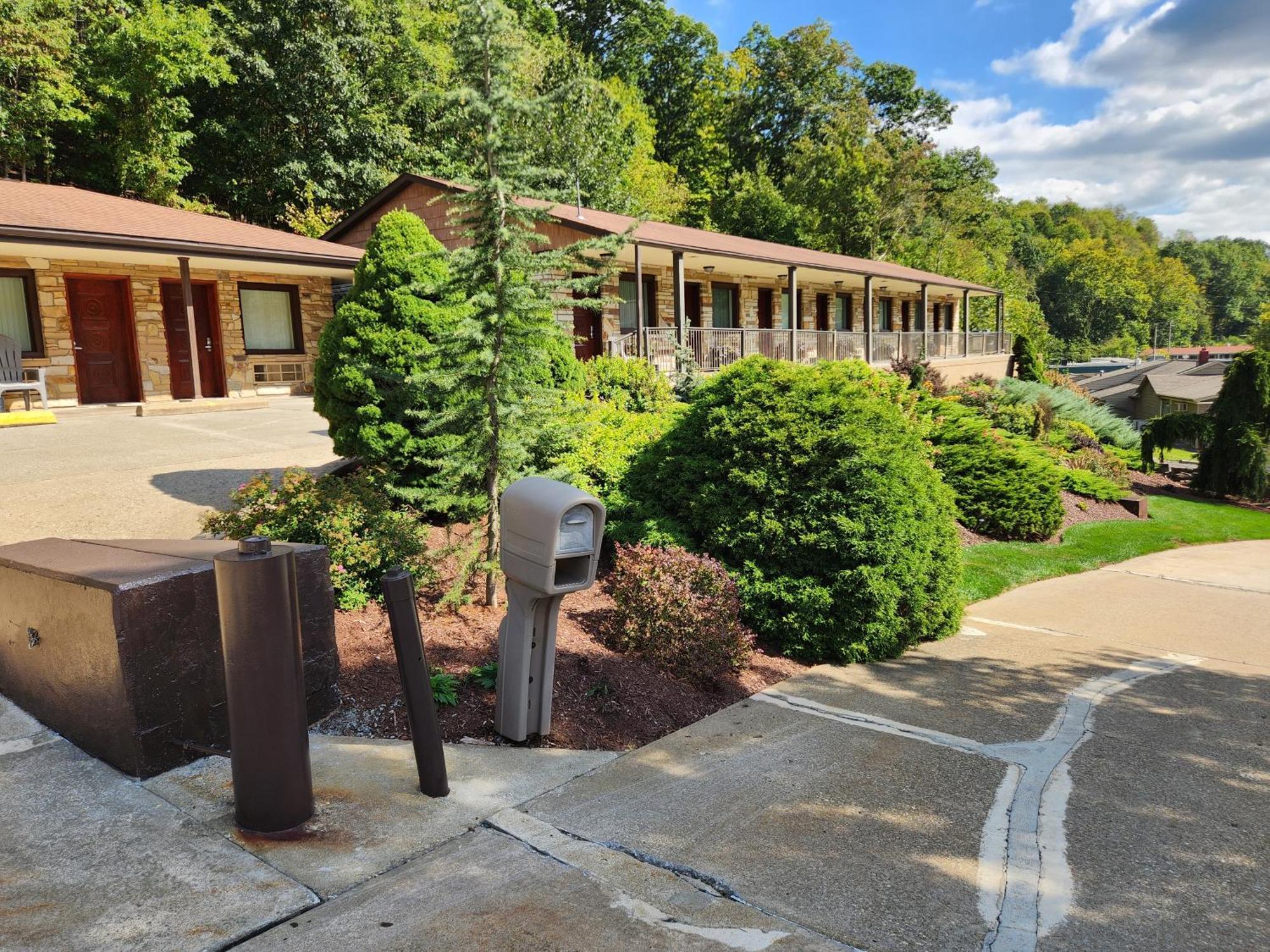 Jefferson Hills Motel Clairton Zewnętrze zdjęcie